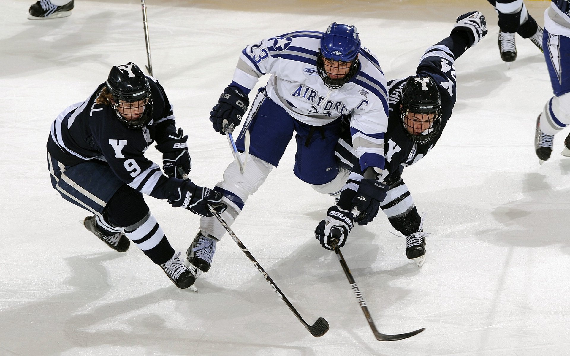 星空体育娱乐-乔纳·隆戈的单场表现，改变了全球对橄榄球的认知，乔纳德是谁
